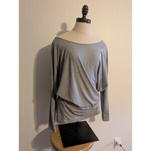 Lucy blue gray oversized sweater size small poly blend
